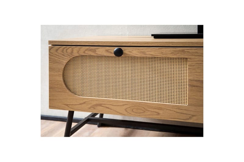 Matala kaappi Wohnling Melamiinilla päällystetty MDF tammen ilme rottinkietuosa 2 vetolaatikkoa metallijalat moderni - Huonekalut - TV- & Mediakalusteet - TV-kaappi