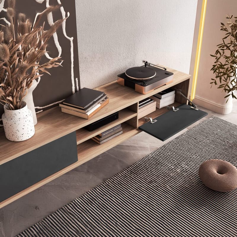 Seinälle kiinnitettävä TV-taso Frida 2 läppää ylhäällä - Antrasiitti - Huonekalut - TV- & Mediakalusteet - Tv taso & Mediataso