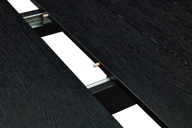 Ruokapöytä Kopparbo 180-240 cm Jatkettava - Musta Puu - Huonekalut - Pöytä & ruokailuryhmä - Ruokapöydät & keittiön pöydät