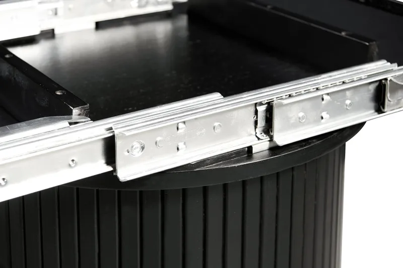 Ruokapöytä Kopparbo Pyöreä 130 cm Jatkettava - Musta Puu / Uritettu - Huonekalut - Pöytä & ruokailuryhmä - Ruokapöydät & keittiön pöydät