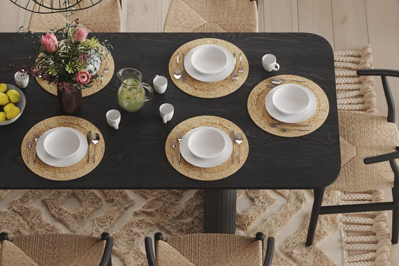 Ruokapöytä Kopparbo 180-240 cm Jatkettava - Musta Puu - Huonekalut - Pöytä & ruokailuryhmä - Ruokapöydät & keittiön pöydät