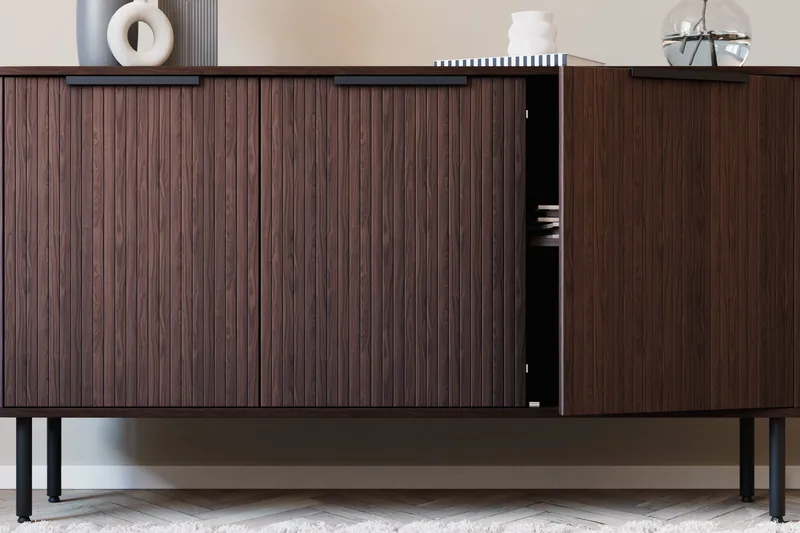 Kopparbo Senkki pähkinä - Tummanruskea pähkinäpuu - Säilytys - Säilytyskalusteet - Senkki