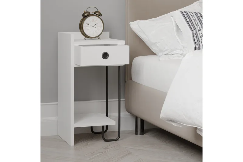 Sirius yöpöytä 32x30 cm valkoinen - Hanah Home - Huonekalut - Pöytä & ruokailuryhmä - Apupöytä & sivupöytä - Yöpöytä