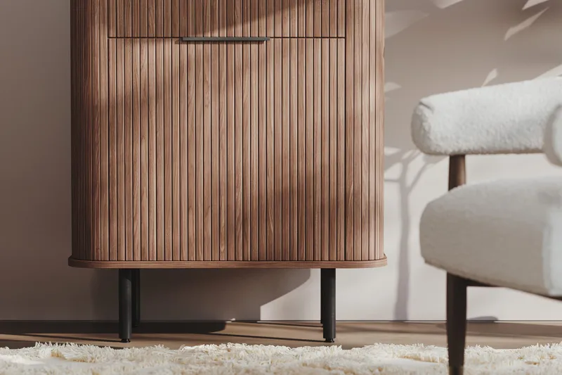 Kopparbo Korkea kaappi pähkinä - Tummanruskea pähkinäpuu - Säilytys - Kaappi - Säilytyskaappi