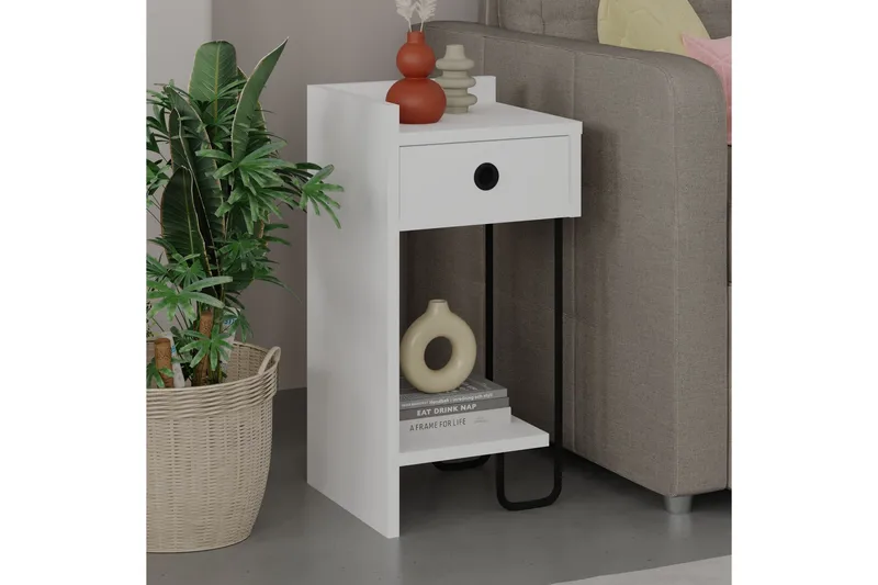 Sirius yöpöytä 32x30 cm valkoinen - Hanah Home - Huonekalut - Pöytä & ruokailuryhmä - Apupöytä & sivupöytä - Yöpöytä