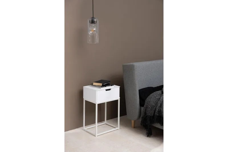 Azelia Yöpöytä 30 cm - Valkoinen - Huonekalut - Pöytä & ruokailuryhmä - Apupöytä & sivupöytä - Yöpöytä