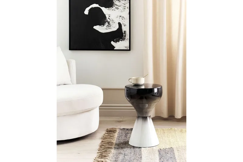 Filia Sivupöytä 30 cm - Musta/Valkoinen - Huonekalut - Pöytä & ruokailuryhmä - Apupöytä & sivupöytä - Tarjotinpöytä & pikkupöytä