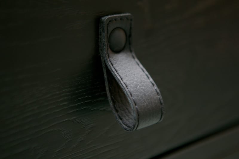 Apupöytä Iria 140 cm - Musta Tammi - Huonekalut - Pöytä & ruokailuryhmä - Apupöytä & sivupöytä - Konsolipöytä