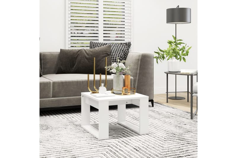 Sivupöytä valkoinen 50x50x35 cm lastulevy - Valkoinen - Huonekalut - Pöytä & ruokailuryhmä - Apupöytä & sivupöytä - Lamppupöytä