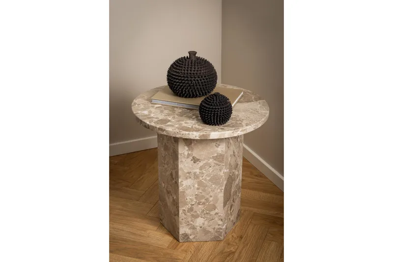 Prisa Pyöreä Sivupöytä Marmorikivestä 50 cm - Beige - Huonekalut - Pöytä & ruokailuryhmä - Apupöytä & sivupöytä - Tarjotinpöytä & pikkupöytä