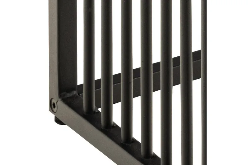 Saklani Sivupöytä 40 cm - Musta - Huonekalut - Pöytä & ruokailuryhmä - Apupöytä & sivupöytä - Tarjotinpöytä & pikkupöytä