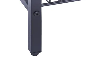 Sidobord mörkt trä med svart KENNER Black||Dark wood - Huonekalut - Pöytä & ruokailuryhmä - Apupöytä & sivupöytä - Tarjotinpöytä & pikkupöytä