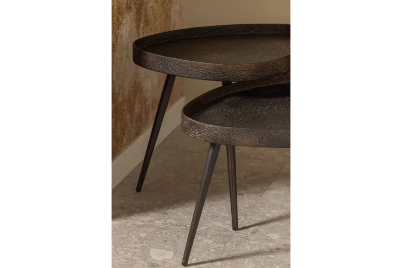 Sivupöytä Crude 2 kappaleen sarja - Huonekalut - Pöytä & ruokailuryhmä - Apupöytä & sivupöytä - Sarjapöytä