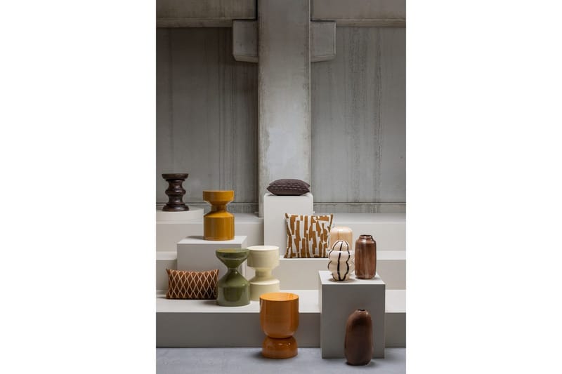 Sivupöytä Hekla - Huonekalut - Pöytä & ruokailuryhmä - Apupöytä & sivupöytä - Lamppupöytä