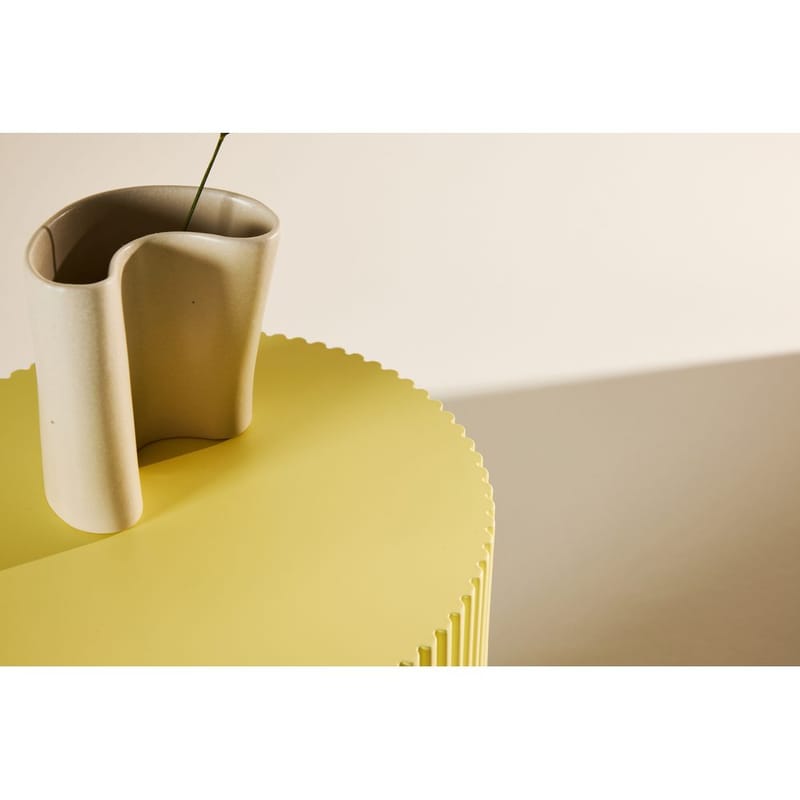 Sivupöytä Lenox - Keltainen - Huonekalut - Pöytä & ruokailuryhmä - Apupöytä & sivupöytä - Tarjotinpöytä & pikkupöytä