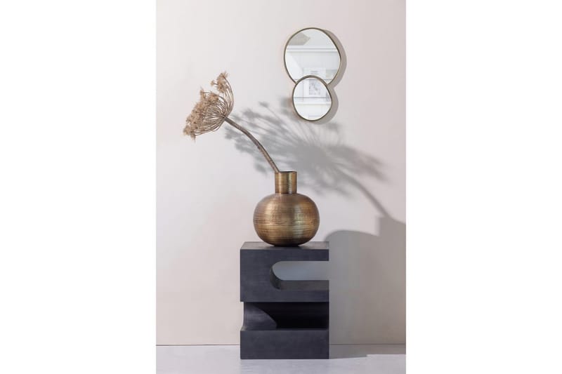 Sivupöytä Toma - Huonekalut - Pöytä & ruokailuryhmä - Apupöytä & sivupöytä - Lamppupöytä