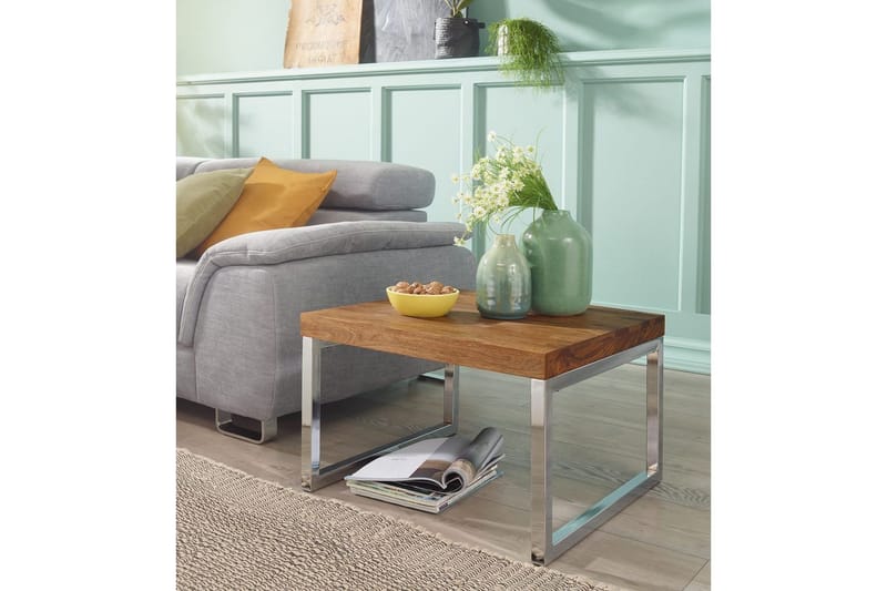 Sivupöytä Wohnling massivipuuta, neliö metallisilla kromijaloilla, maalaismainen tyyli 60x60 cm - 60x60 cm - Huonekalut - Pöytä & ruokailuryhmä - Apupöytä & sivupöytä - Tarjotinpöytä & pikkupöytä
