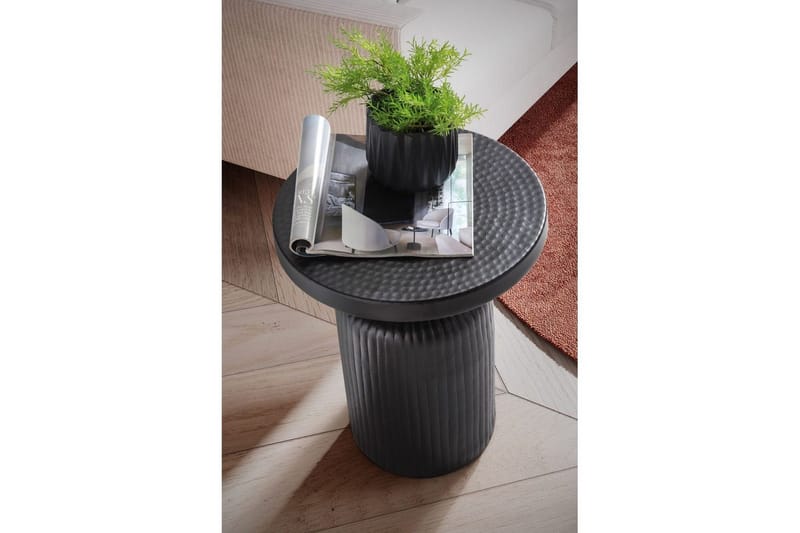 Sivupöytä Wohnling Metalli pyöreä 40 cm musta vasarointi ilme teollinen - Huonekalut - Pöytä & ruokailuryhm ä - Apupöytä & sivupöytä - Tarjotinpöytä & pikkupöytä