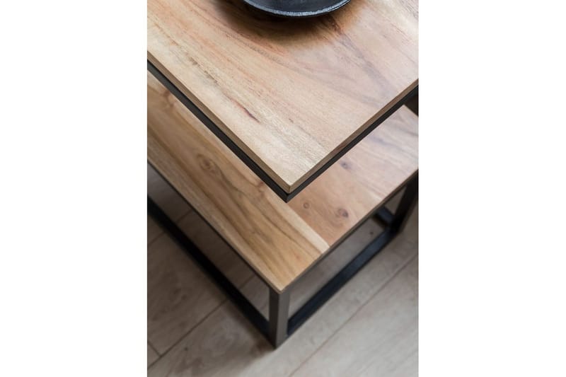 Sivupöytä Wohnling Täyttä puuta, S kuutio, metallikehys maalaistyyliä Akaasia - Akaasia - Huonekalut - Pöytä & ruokailuryhmä - Apupöytä & sivupöytä - Tarjotinpöytä & pikkupöytä