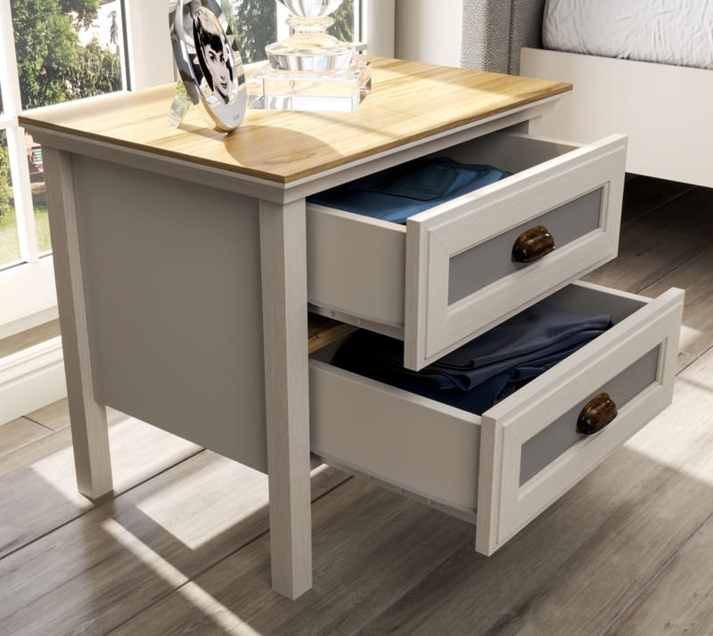 Solena Yöpöytä 60 cm - Kerma, tammi, harmaa - Huonekalut - Pöytä & ruokailuryhmä - Apupöytä & sivupöytä - Yöpöytä