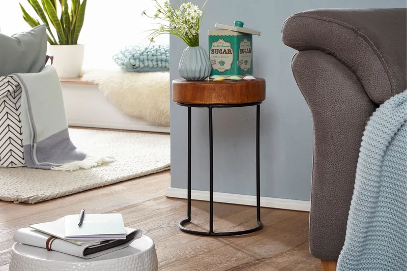 Sivupöytä Dippertown 28 cm - Puu/Luonnonväri - Huonekalut - Pöytä & ruokailuryhmä - Apupöytä & sivupöytä - Tarjotinpöytä & pikkupöytä