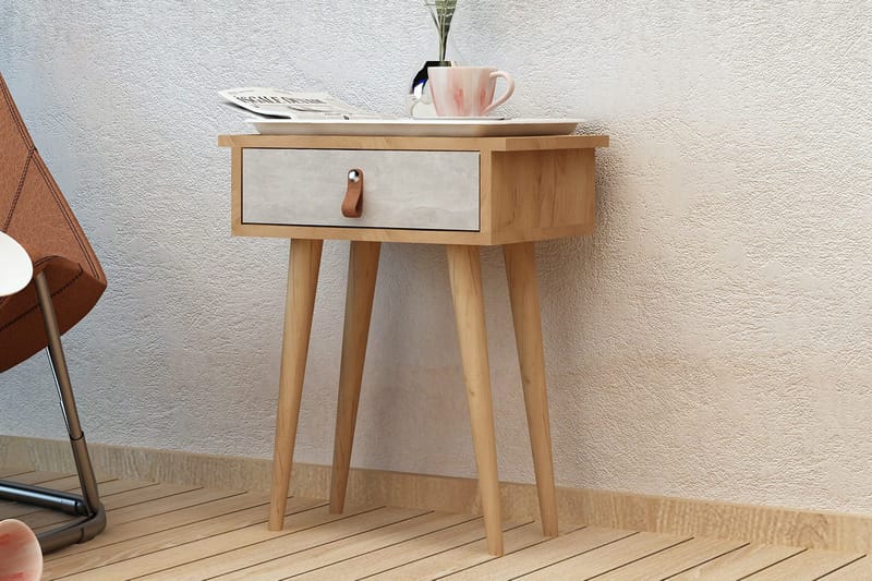 Sivupöytä Naidaj - Huonekalut - Pöytä & ruokailuryhmä - Apupöytä & sivupöytä - Tarjotinpöytä & pikkupöytä