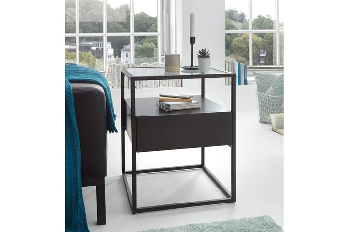 Sivupöytä Pitlik 43 cm - Musta - Lamppupöytä - Tarjotinpöytä & pikkupöytä