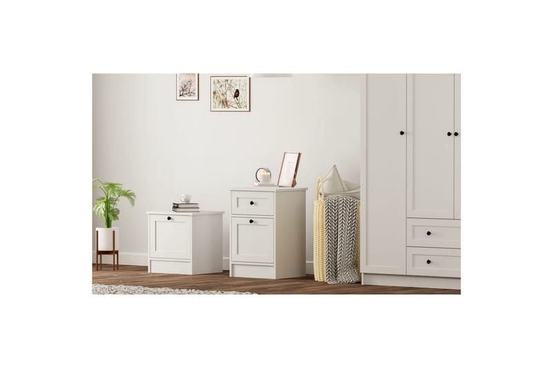 Varion Yöpöytä 45 cm - Matta Valkoinen - Huonekalut - Pöytä & ruokailuryhmä - Apupöytä & sivupöytä - Yöpöytä