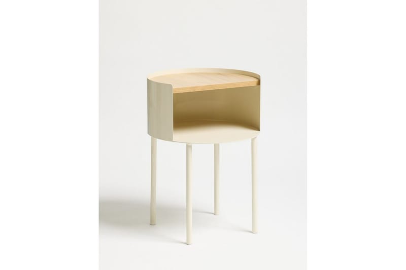 Veyric Sivupöytä 40 cm - Kerma - Huonekalut - Pöytä & ruokailuryhmä - Apupöytä & sivupöytä - Tarjotinpöytä & pikkupöytä