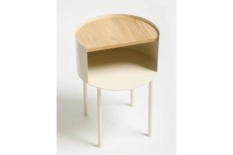 Veyric Sivupöytä 40 cm - Kerma - Huonekalut - Pöytä & ruokailuryhmä - Apupöytä & sivupöytä - Tarjotinpöytä & pikkupöytä