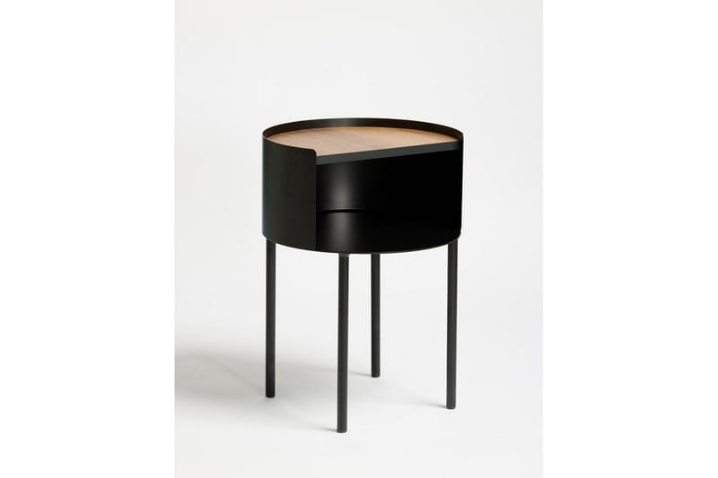Veyric Sivupöytä 40 cm - Musta - Huonekalut - Pöytä & ruokailuryhmä - Apupöytä & sivupöytä - Tarjotinpöytä & pikkupöytä