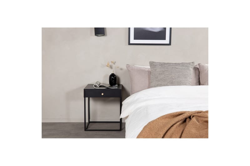 Yöpöytä Bakal - Musta - Huonekalut - Pöytä & ruokailuryhmä - Apupöytä & sivupöytä - Yöpöytä