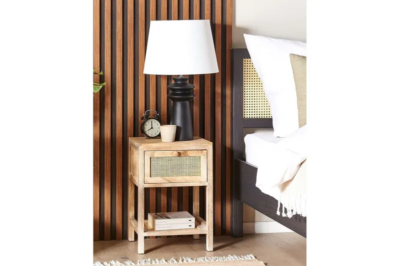 Yöpöytä Esto - Huonekalut - Pöytä & ruokailuryhmä - Apupöytä & sivupöytä - Yöpöytä