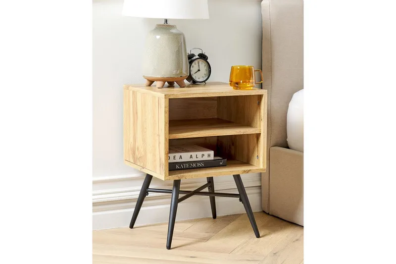 Yöpöytä Lubock - Huonekalut - Pöytä & ruokailuryhmä - Apupöytä & sivupöytä - Yöpöytä