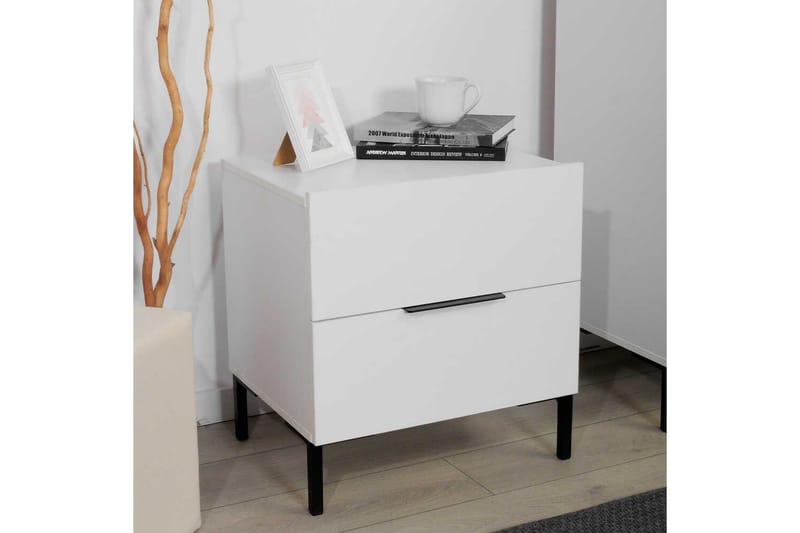 Yöpöytä Seesteinen Valkoinen - Valkoinen - Huonekalut - Pöytä & ruokailuryhmä - Apupöytä & sivupöytä - Yöpöytä