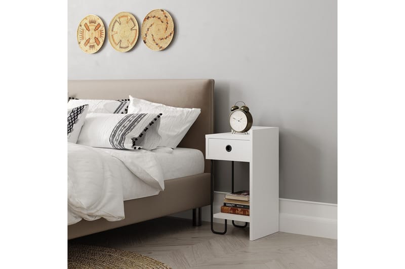 Sirius Sängynsivupöytä 32x30 cm Valkoinen - Hanah Home - Huonekalut - Pöytä & ruokailuryhmä - Apupöytä & sivupöytä - Yöpöytä