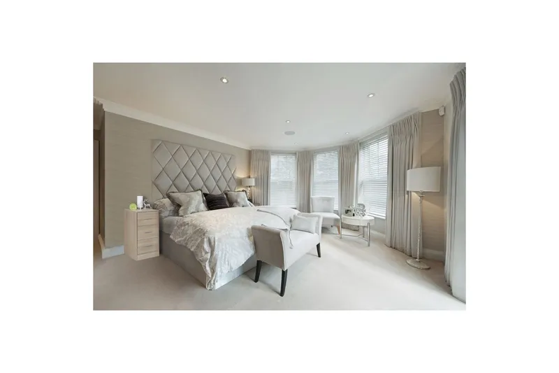 Yöpöytä Wohnling jenkkisängylle, 68 cm korkea ja 3 laatikkoa modernissa ilmeessä Sonoma - Sonoma - Huonekalut - Pöytä & ruokailuryhmä - Apupöytä & sivupöytä - Yöpöytä