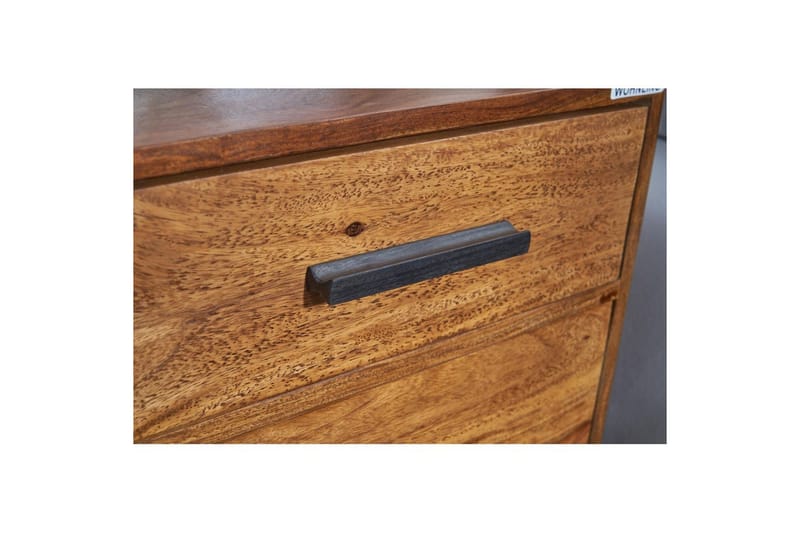 Yöpöytä Wohnling Massiivipuu jenkkisänkyihin 3 laatikolla 1 ovi maalaistalo - Huonekalut - Pöytä & ruokailuryhmä - Apupöytä & sivupöytä - Yöpöytä