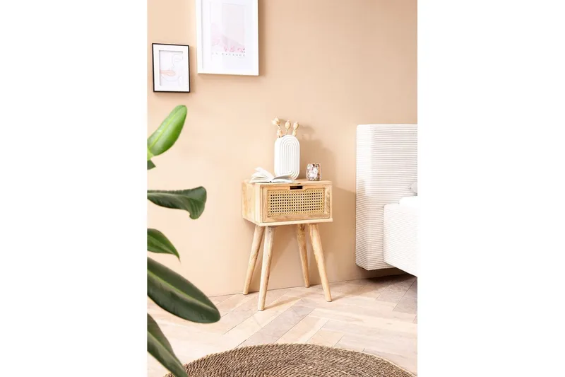 Yöpöytä Wohnling Täyttä mangopuuta, 1 laatikko ja moderni ulkoasu Wienin punoksella Vaaleanruskea - Vaaleanruskea - Huonekalut - Pöytä & ruokailuryhmä - Apupöytä & sivupöytä - Yöpöytä