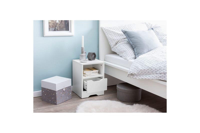 Yöpöytä Wohnling Valkoinen, jossa 1 laatikko, yksinkertainen moderni muotoilu ja hylly - Huonekalut - Pöytä & ruokailuryhmä - Apupöytä & sivupöytä - Yöpöytä