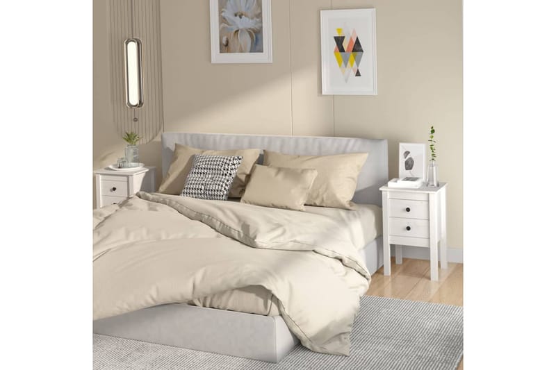 Yöpöydät 2 kpl valkoinen 40x35x61,5 cm täysi mänty - Valkoinen - Huonekalut - Pöytä & ruokailuryhmä - Apupöytä & sivupöytä - Yöpöytä