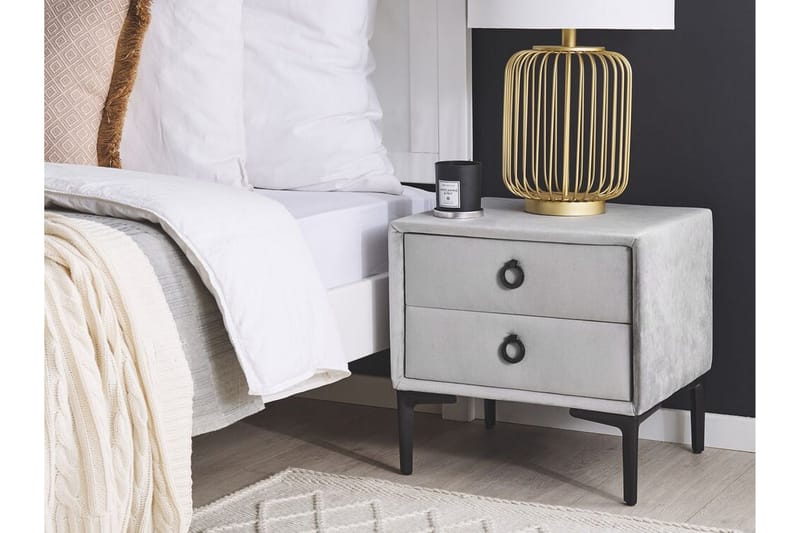 Yöpöytä Barbonne 44 cm - Sametti/Harmaa - Huonekalut - Pöytä & ruokailuryhmä - Apupöytä & sivupöytä - Yöpöytä