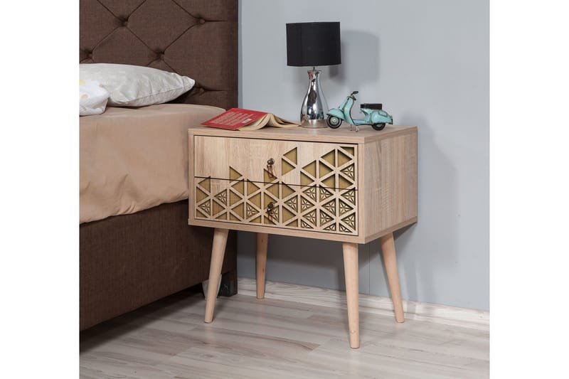 Yöpöytä Dirk 60 cm Säilytyksellä 2 laatikkoa Kolmiot - Ruskea/Tammi - Huonekalut - Pöytä & ruokailuryhmä - Apupöytä & sivupöytä - Yöpöytä