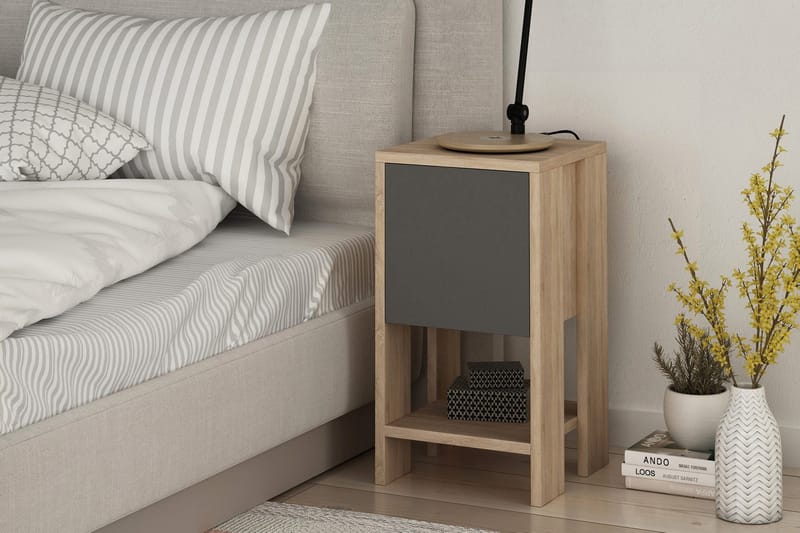 Yöpöytä Rodger 30 cm Säilytyksellä Hylly+Ovi - Tammenväri/Tummanharmaa - Huonekalut - Pöytä & ruokailuryhmä - Apupöytä & sivupöytä - Yöpöytä