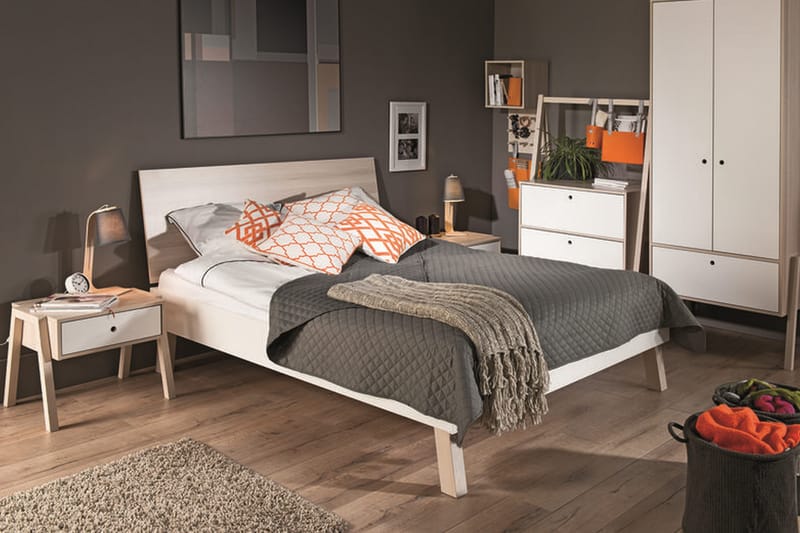 Yöpöytä Spot 58 cm Säilytykselläslåa Luonnonväri/Valkoinen - VOX - Huonekalut - Pöytä & ruokailuryhmä - Apupöytä & sivupöytä - Yöpöytä