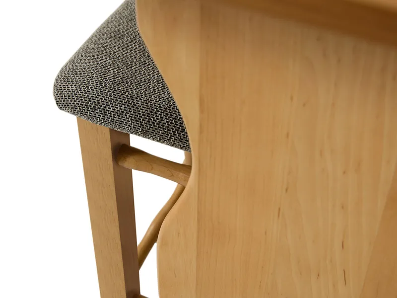 Drosbacken 7 hengen keittiöruokailuryhmä - Tummanruskea puu ja tummanruskea verhoilu - Huonekalut - Pöytä & ruokailuryhmä - Ruokailuryhmä