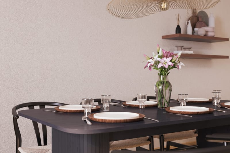 Kopparbo Ruokailuryhmä jatkettava 180-240 cm ja 6 Dastoori Tuolia - Musta - Huonekalut - Pöytä & ruokailuryhmä - Ruokailuryhmä