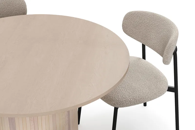 Kopparbo Ruokapöytä 106 cm 4 Lucy Ruokatuolilla - Valkoinen / Greige Bouclé / Metallijalat Musta - Huonekalut - Pöytä & ruokailuryhmä - Ruokailuryhmä