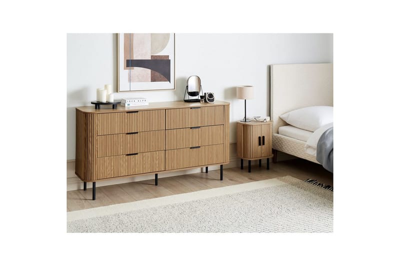 Lipasto Bradley - Säilytys - Säilytyskalusteet - Lipasto