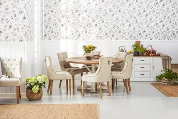 Lyon-ruokailuryhmä, pyöreä Ø150 cm, 6 Viktoria-tuolia - Vintage-luonnonvärinen / Valkoinen / Beige - Huonekalut - Pöytä & ruokailuryhmä - Ruokailuryhmä